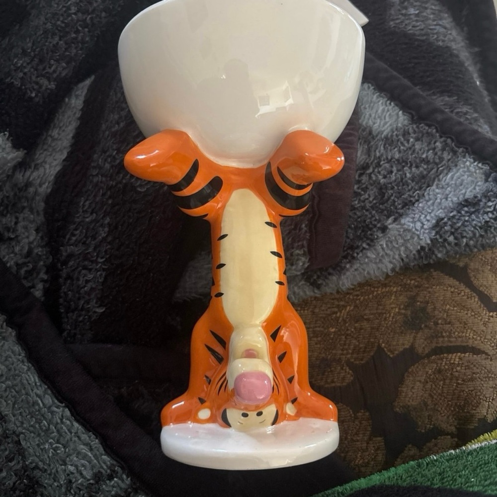 Disney Winnie the Pooh Candy Bowl